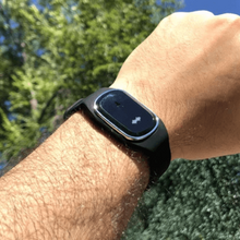 Lade das Bild in den Galerie-Viewer, Mückenblock Armband - Smartwatch