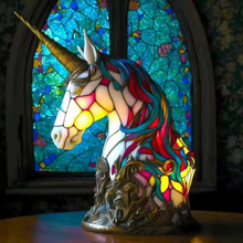 Lade das Bild in den Galerie-Viewer, LeuchtEinhorn - handgefertigte Lampe, die Herzen erstrahlen lässt
