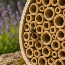 Lade das Bild in den Galerie-Viewer, Wildbienenhotel – Handgeflochten aus Bambus &amp; Hartholz
